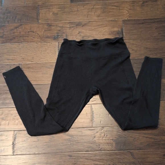 Branwyn Essential Leggings | 85% Merino Wool | Black | Large - Picture 7 of 9